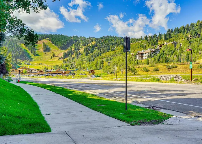 Condo W/ Private Hot Tub At Base Of Deer Valley!